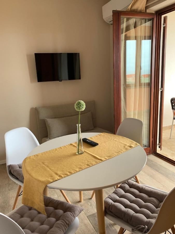Family Friendly Apartments With A Swimming Pool Povljana, Pag - 244 מראה חיצוני תמונה