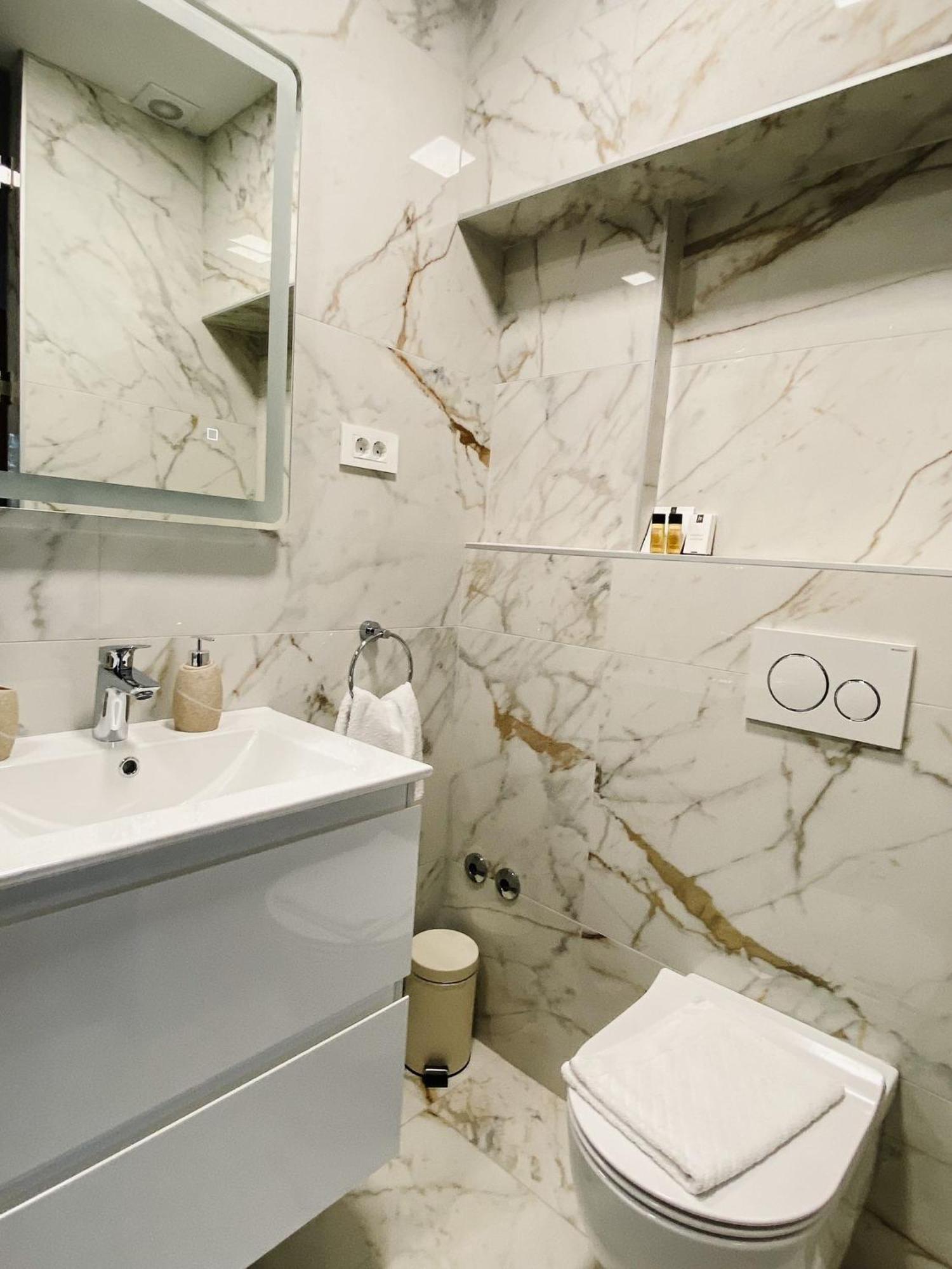Family Friendly Apartments With A Swimming Pool Povljana, Pag - 244 חדר תמונה