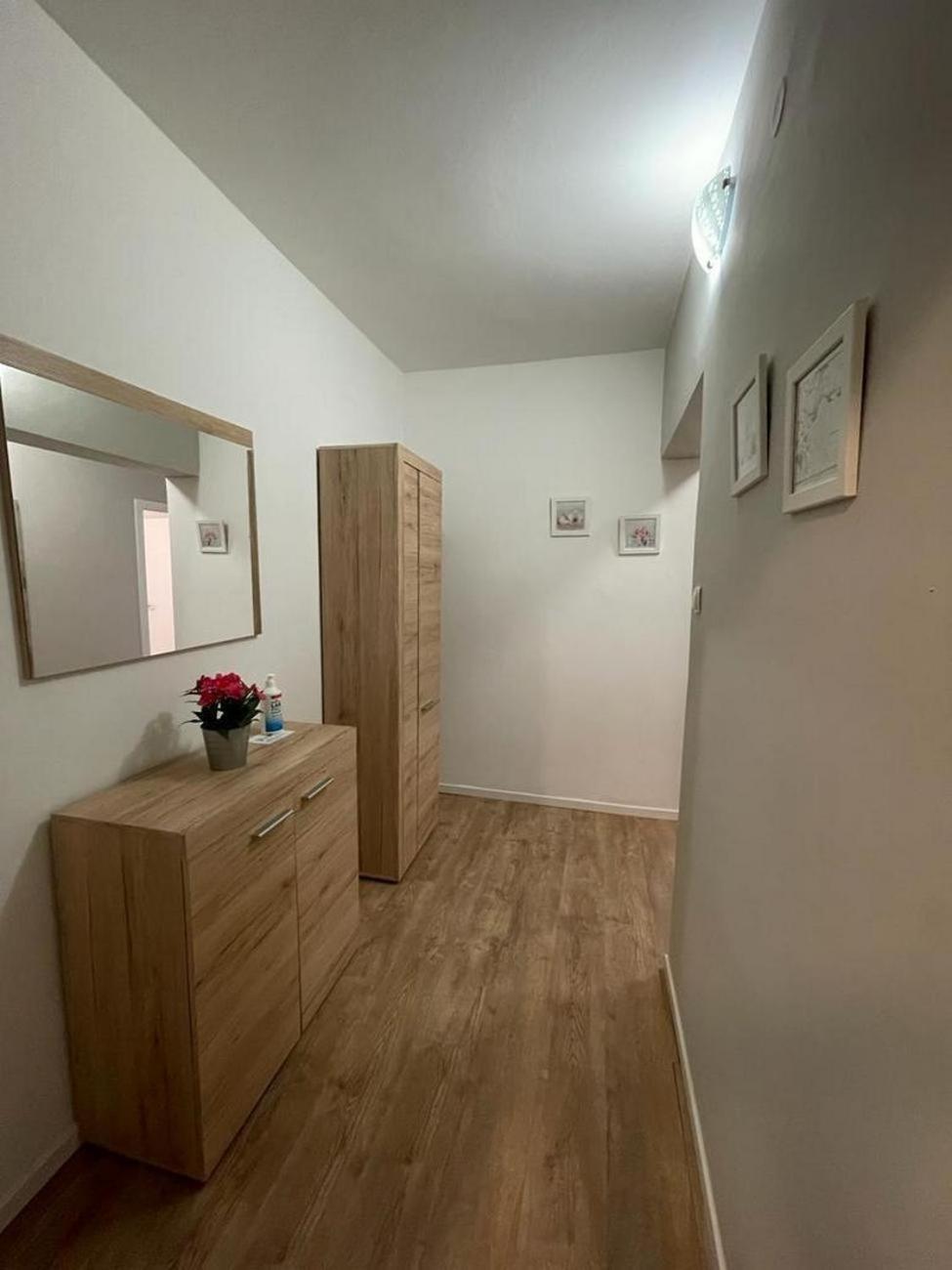 Family Friendly Apartments With A Swimming Pool Povljana, Pag - 244 מראה חיצוני תמונה