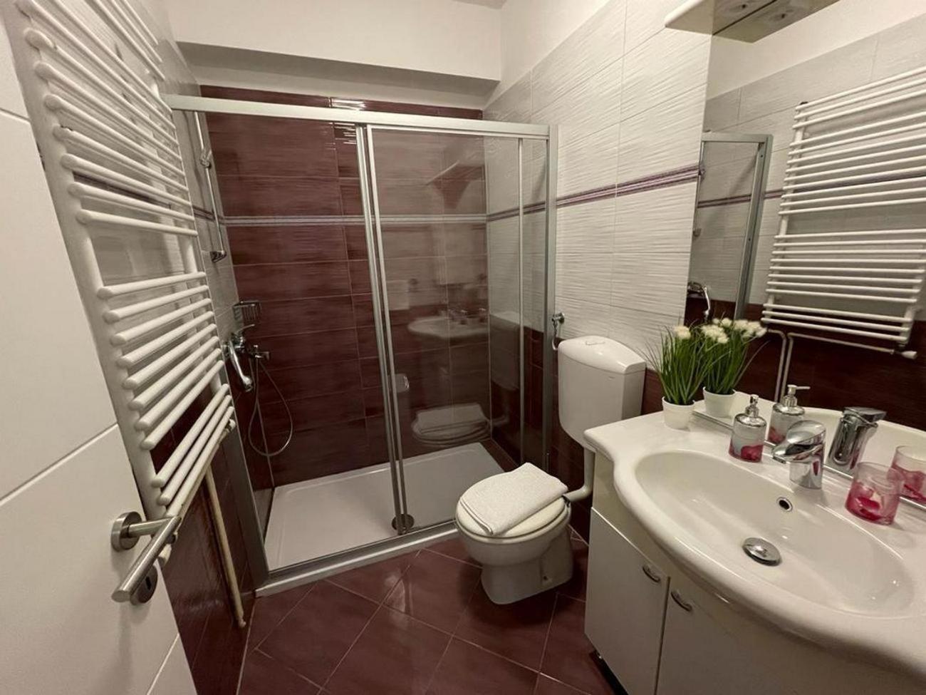 Family Friendly Apartments With A Swimming Pool Povljana, Pag - 244 מראה חיצוני תמונה